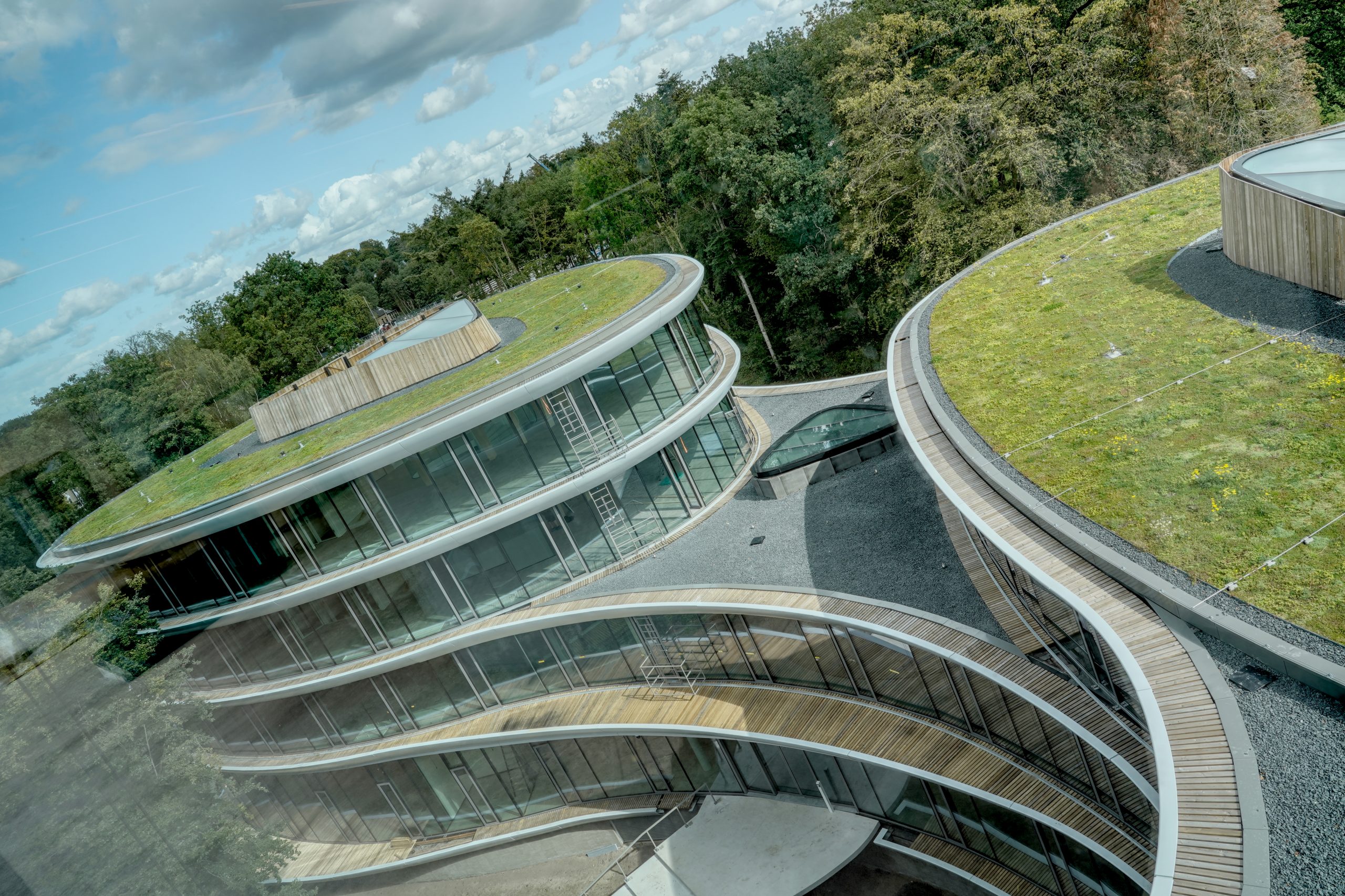 VINCI Energies Building Solutions Netherlands Duurzaam gebouw Bringing life to your buildings; voor elk gebouw de juiste oplossing en de juiste aanpak